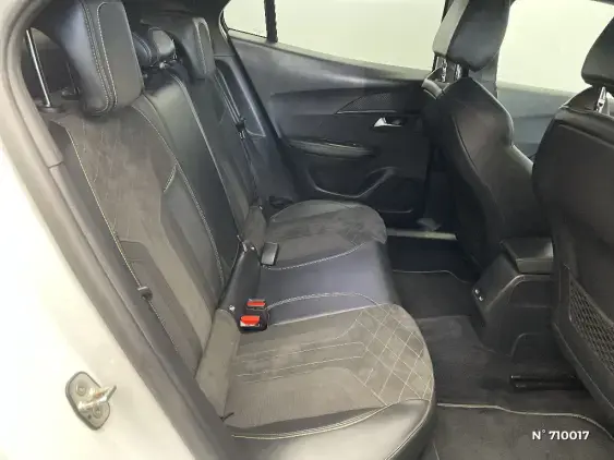PEUGEOT 2008 II - voiture d'occasion - Photo 11