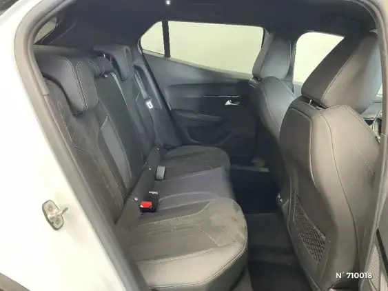 PEUGEOT 2008 II - voiture d'occasion - Photo 11