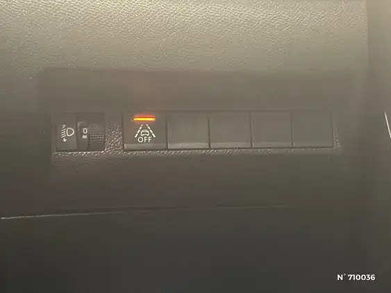 PEUGEOT 208 ELECTRIQUE II - voiture d'occasion - Photo 15