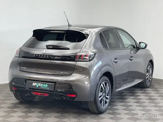 PEUGEOT 208 II - voiture d'occasion - Photo 4