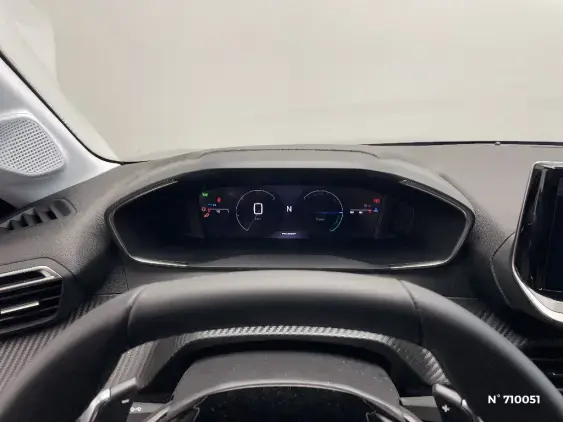 PEUGEOT 208 II - voiture d'occasion - Photo 12