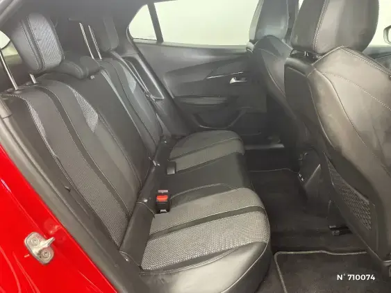 PEUGEOT 2008 II - voiture d'occasion - Photo 11