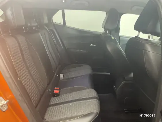 PEUGEOT 2008 II - voiture d'occasion - Photo 11