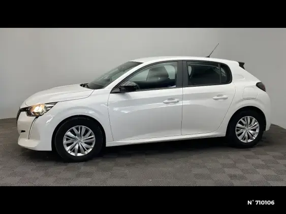 PEUGEOT 208 II - voiture d'occasion - Photo 2