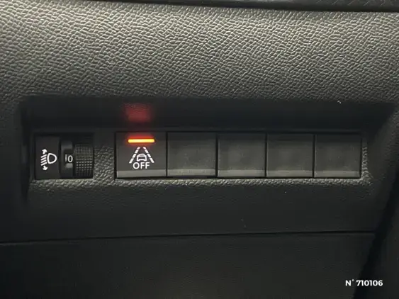 PEUGEOT 208 II - voiture d'occasion - Photo 14