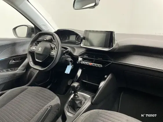 PEUGEOT 2008 II - voiture d'occasion - Photo 10
