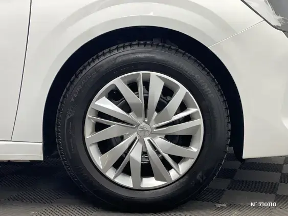 PEUGEOT 208 II - voiture d'occasion - Photo 8