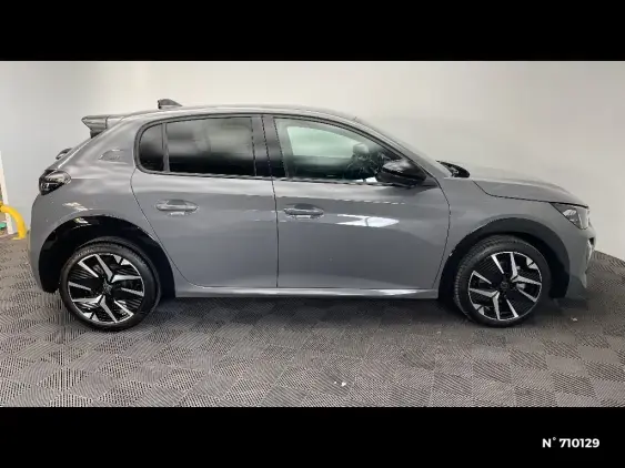 PEUGEOT 208 II - voiture d'occasion - Photo 5