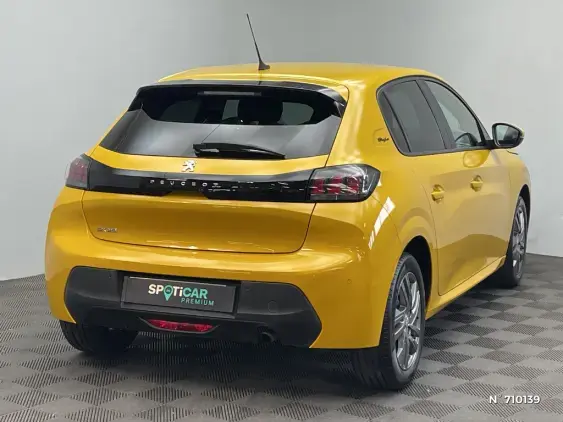 PEUGEOT 208 II - voiture d'occasion - Photo 4