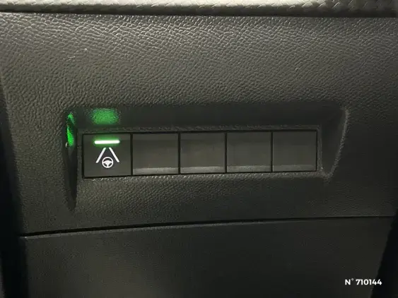 PEUGEOT 208 II - voiture d'occasion - Photo 15