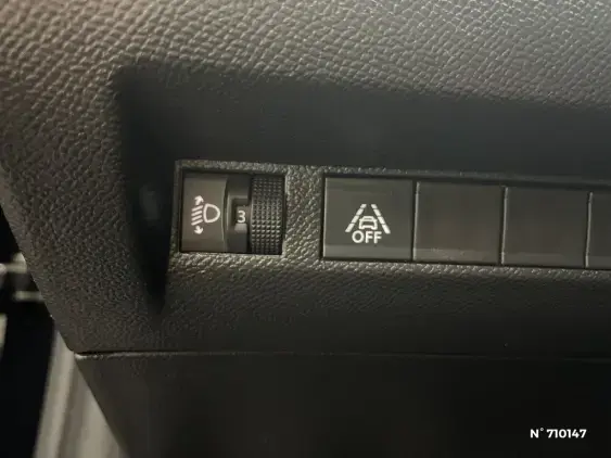 PEUGEOT 208 II - voiture d'occasion - Photo 15
