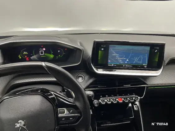 PEUGEOT 2008 II - voiture d'occasion - Photo 13