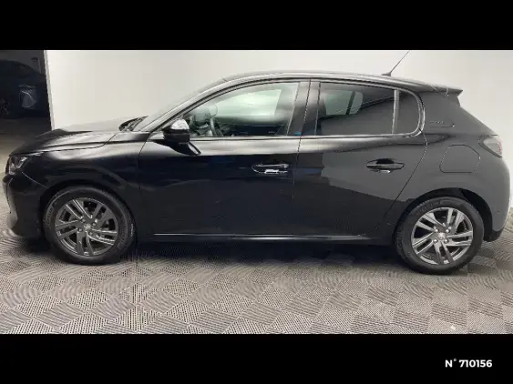 PEUGEOT 208 II - voiture d'occasion - Photo 2