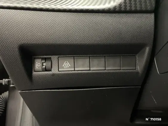 PEUGEOT 208 II - voiture d'occasion - Photo 15