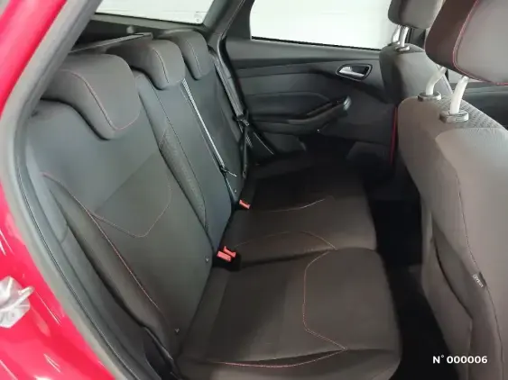 FORD FOCUS III - voiture d'occasion - Photo 11