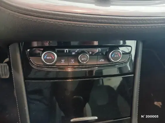 OPEL GRANDLAND X - voiture d'occasion - Photo 27