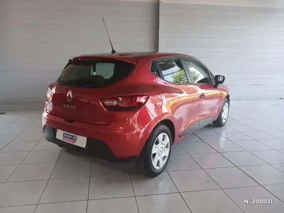 RENAULT CLIO IV - voiture d'occasion - Photo 4