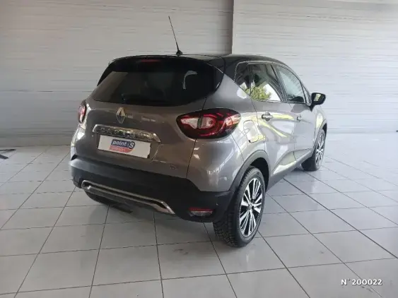 RENAULT CAPTUR - voiture d'occasion - Photo 4