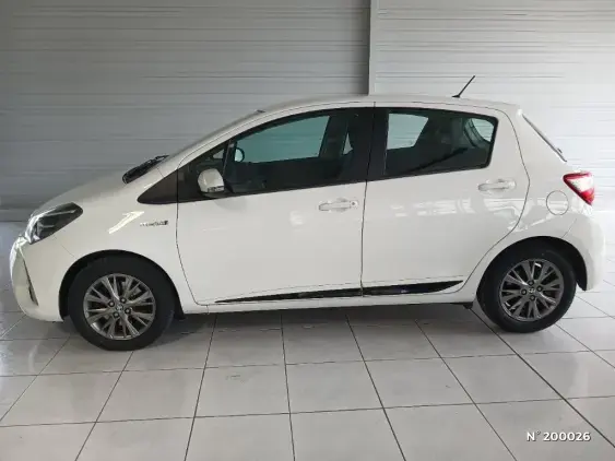 TOYOTA YARIS III - voiture d'occasion - Photo 2
