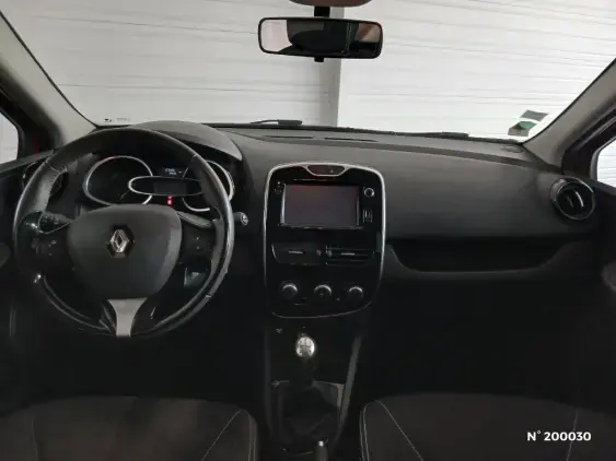 RENAULT CLIO IV - voiture d'occasion - Photo 9