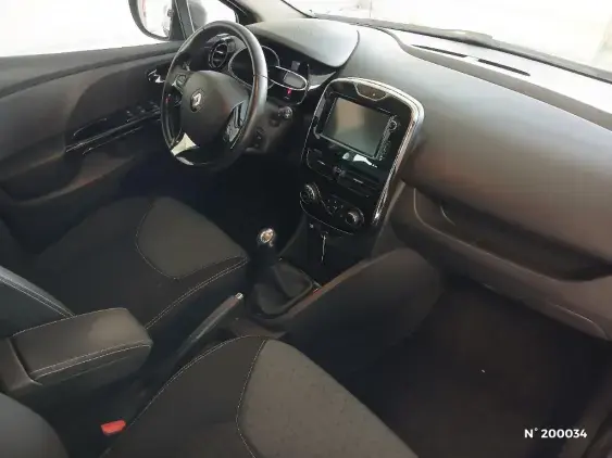 RENAULT CLIO IV - voiture d'occasion - Photo 10