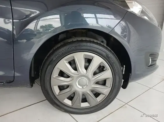 FORD FIESTA VI - voiture d'occasion - Photo 8