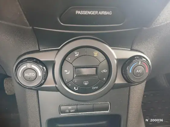 FORD FIESTA VI - voiture d'occasion - Photo 13