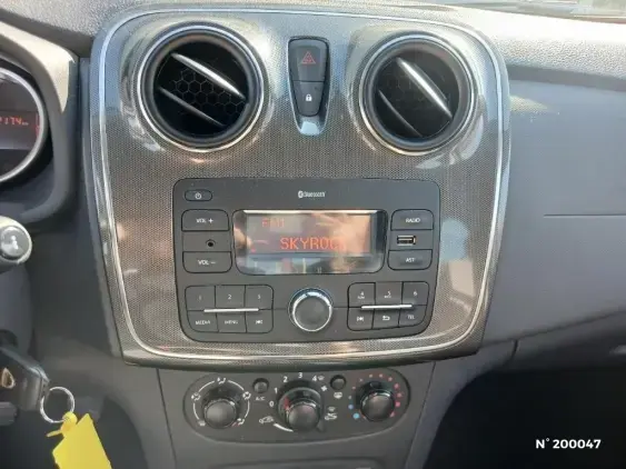 DACIA SANDERO II - voiture d'occasion - Photo 13
