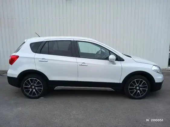 SUZUKI SX4 - voiture d'occasion - Photo 5