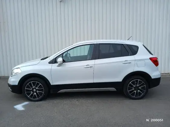 SUZUKI SX4 - voiture d'occasion - Photo 2