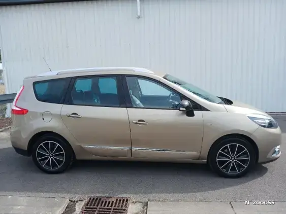 RENAULT SCENIC XMOD - voiture d'occasion - Photo 5