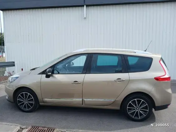 RENAULT SCENIC XMOD - voiture d'occasion - Photo 2