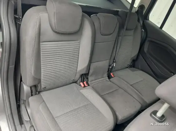 FORD GRAND C-MAX - voiture d'occasion - Photo 11