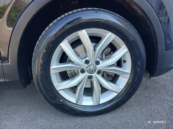 VOLKSWAGEN TIGUAN ALLSPACE - voiture d'occasion - Photo 8