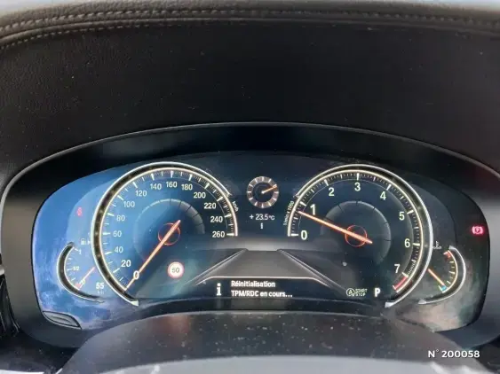 BMW SERIE 5 TOURING VI - voiture d'occasion - Photo 12