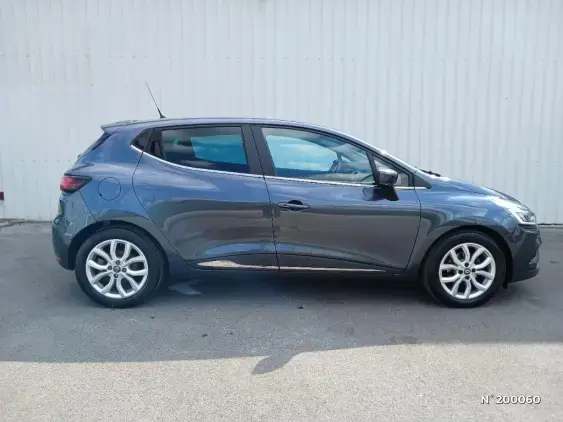 RENAULT CLIO IV - voiture d'occasion - Photo 5