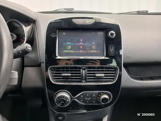 RENAULT CLIO IV - voiture d'occasion - Photo 13