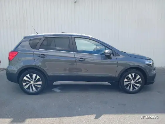 SUZUKI S-CROSS - voiture d'occasion - Photo 5