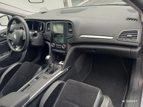 RENAULT MEGANE IV - voiture d'occasion - Photo 10
