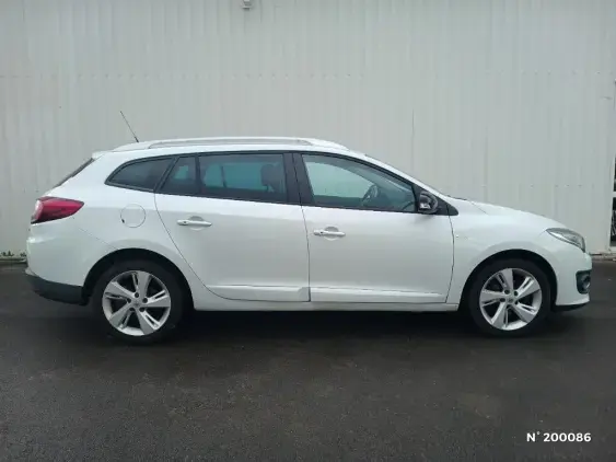 RENAULT MEGANE III - voiture d'occasion - Photo 5