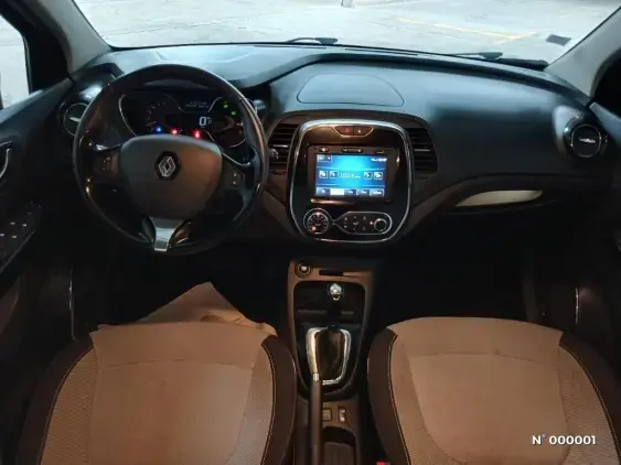 RENAULT CAPTUR - voiture d'occasion - Photo 9
