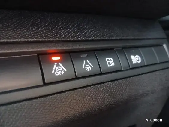 PEUGEOT 3008 II - voiture d'occasion - Photo 10