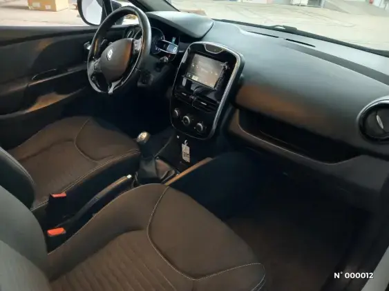 RENAULT CLIO IV - voiture d'occasion - Photo 10