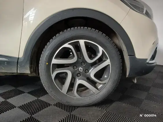 RENAULT CAPTUR - voiture d'occasion - Photo 8