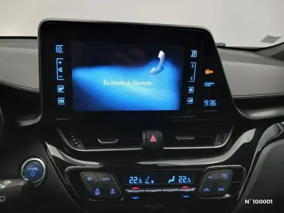 TOYOTA C-HR - voiture d'occasion - Photo 13