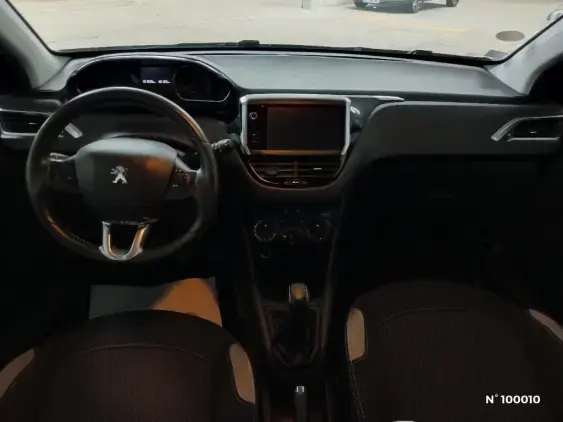 PEUGEOT 208 - voiture d'occasion - Photo 9
