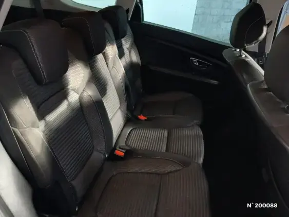 RENAULT GRAND SCENIC IV - voiture d'occasion - Photo 11