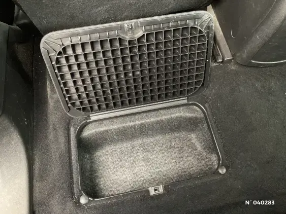 RENAULT SCENIC IV - voiture d'occasion - Photo 30