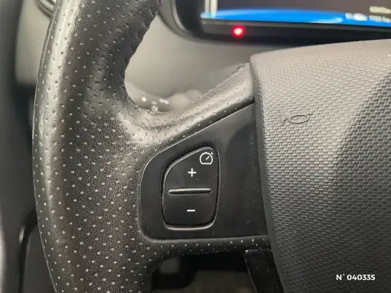 RENAULT ZOE - voiture d'occasion - Photo 26