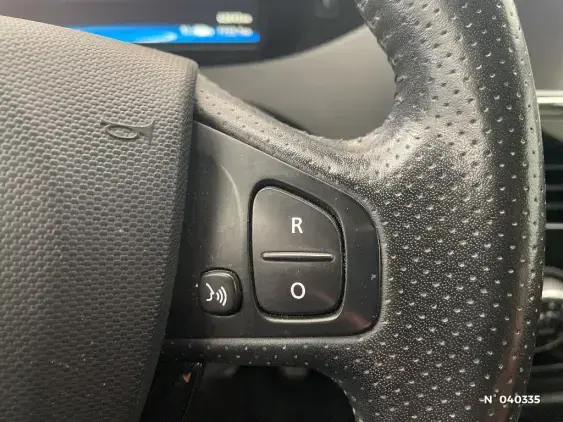 RENAULT ZOE - voiture d'occasion - Photo 27